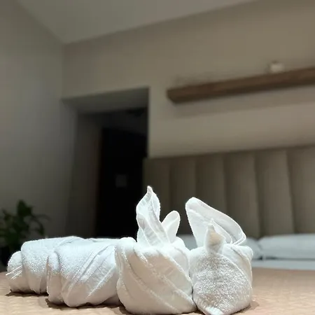 4seasonsgea , Deluxe , Centre , *